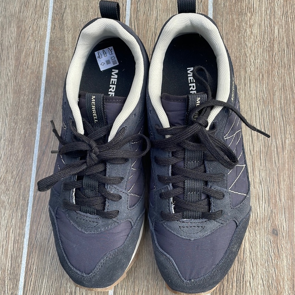 Merrell Alpine Sneakers Women’s size 6.5 Black